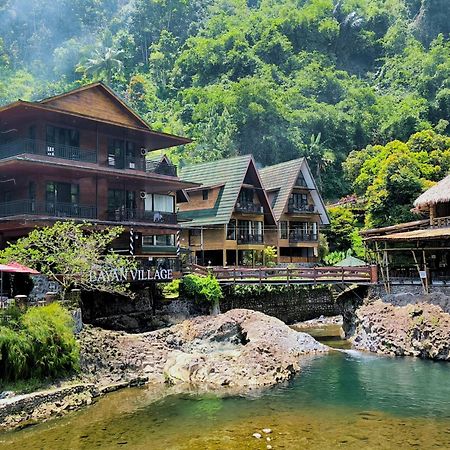 Bayan Village Baturraden Ngoại thất bức ảnh