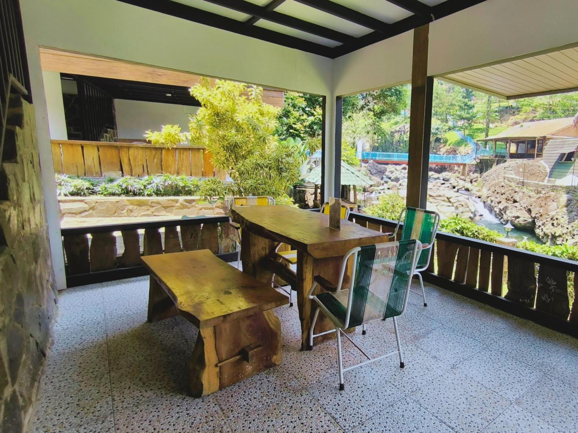 Bayan Village Baturraden Ngoại thất bức ảnh