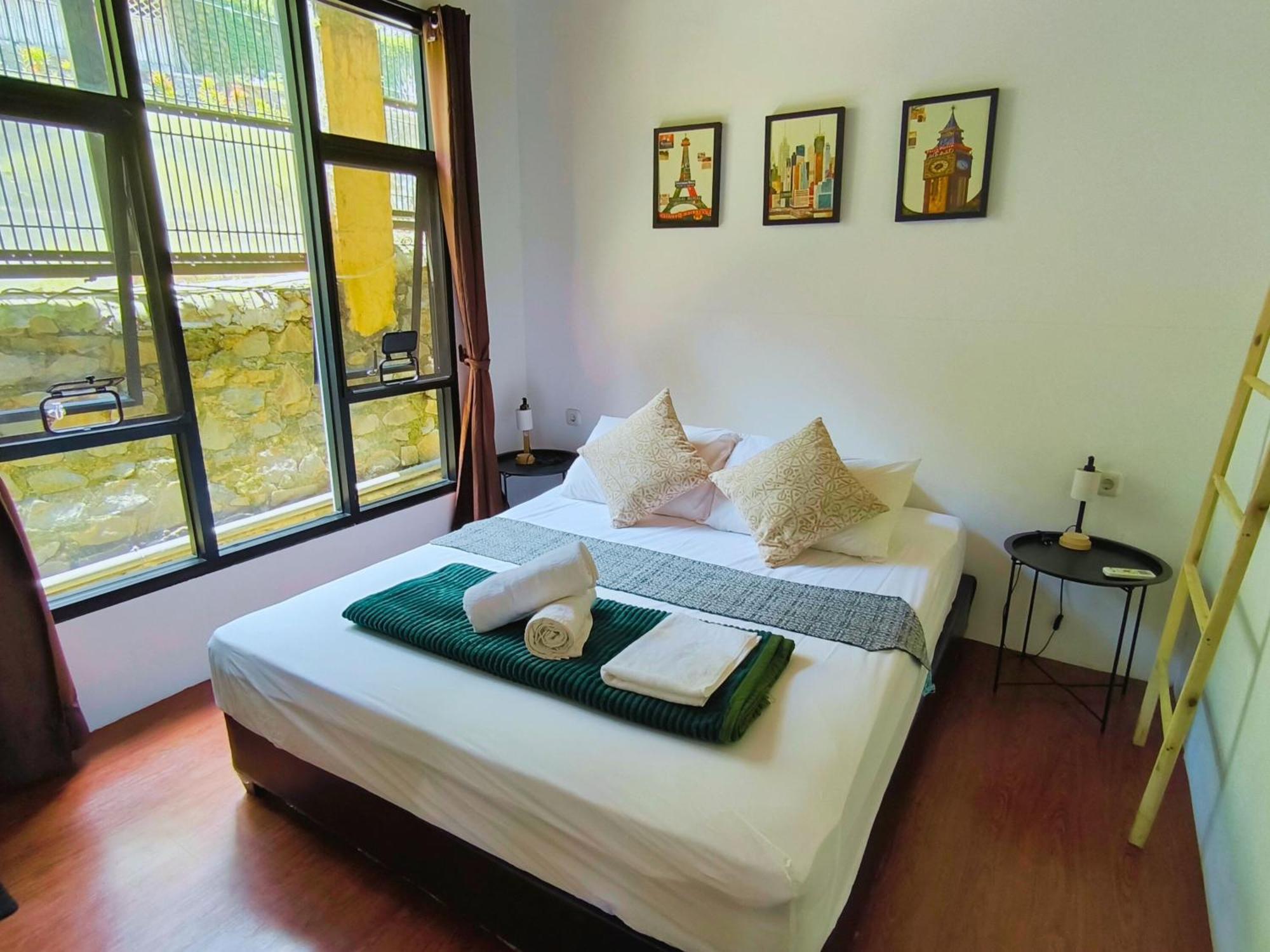 Bayan Village Baturraden Ngoại thất bức ảnh