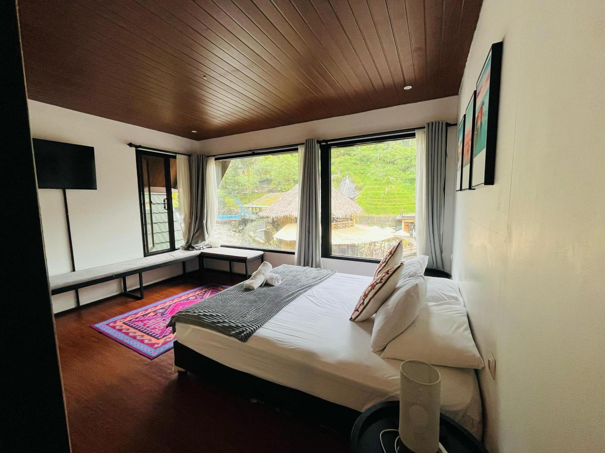 Bayan Village Baturraden Ngoại thất bức ảnh