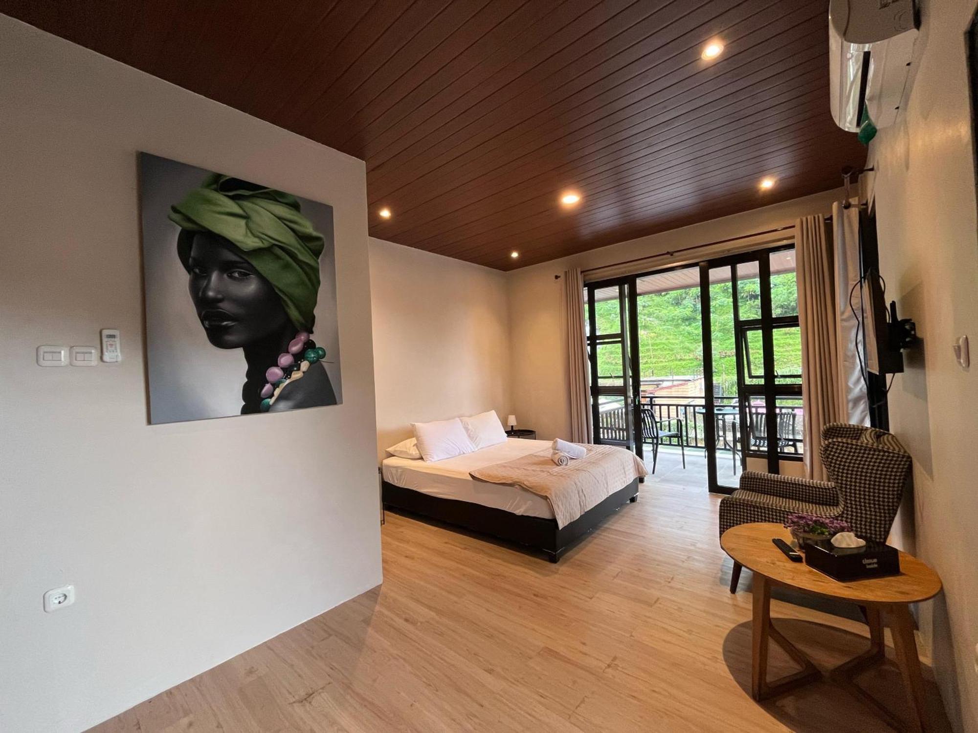 Bayan Village Baturraden Ngoại thất bức ảnh